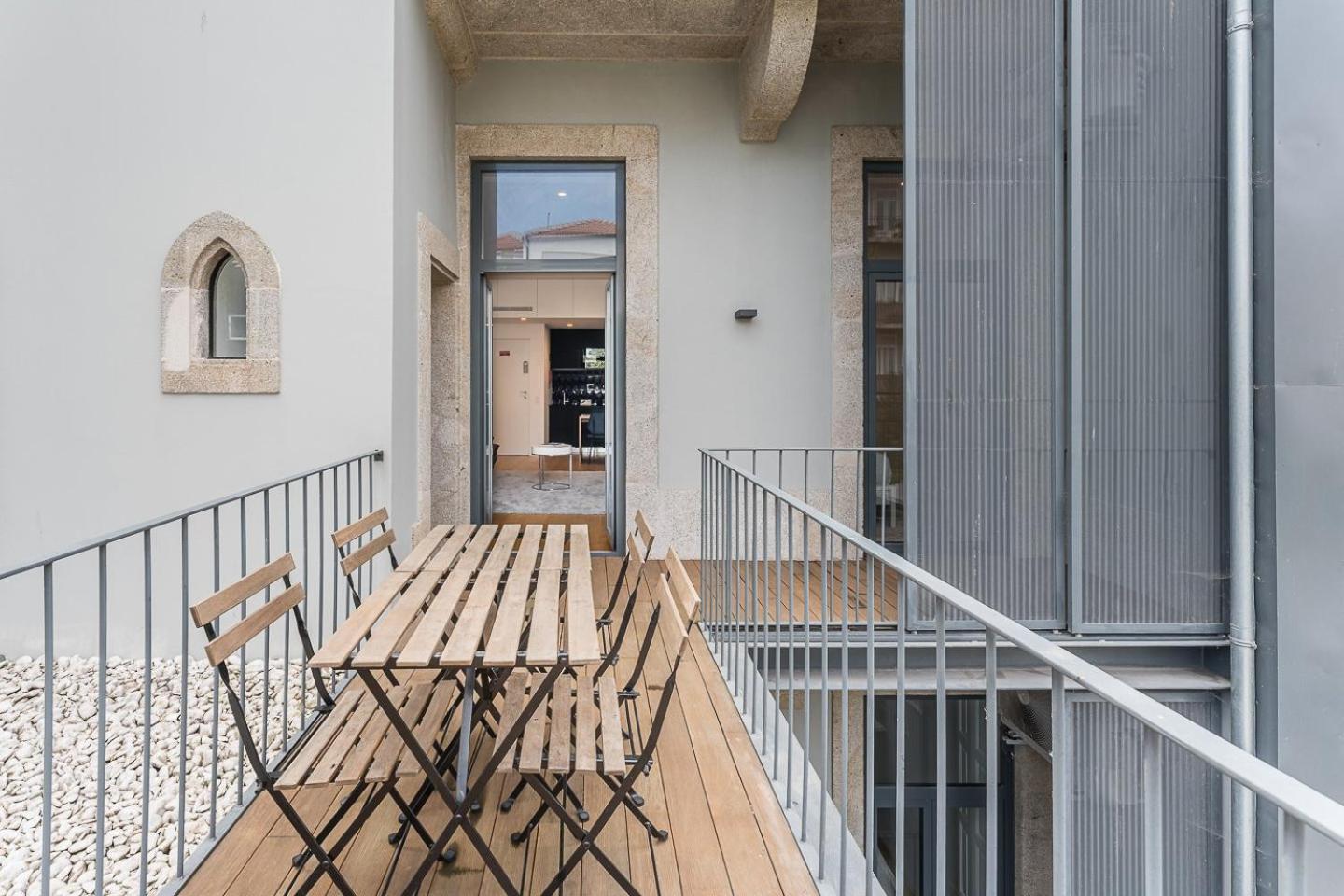 Mompilher Apartments Порту Экстерьер фото